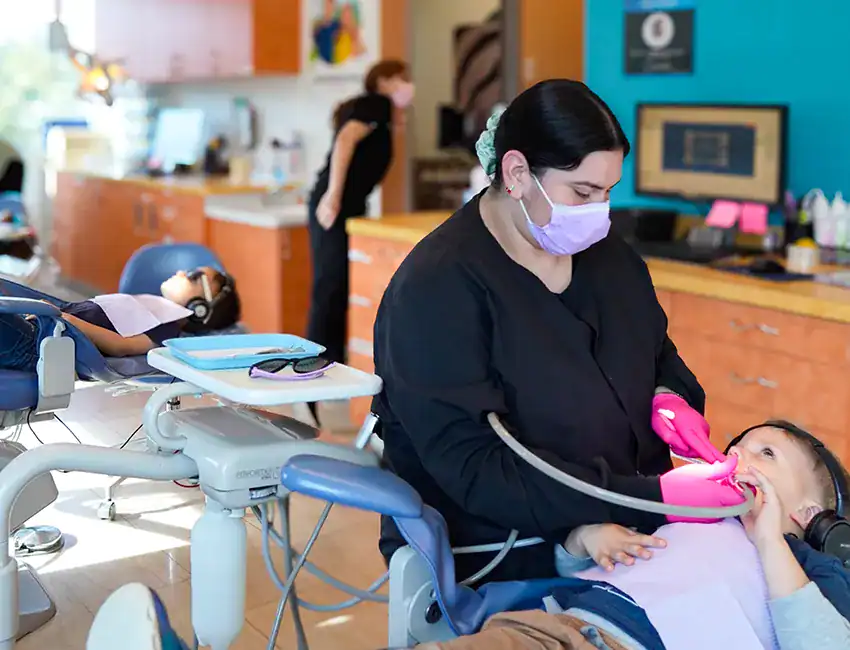 pediatric teeth cleaning